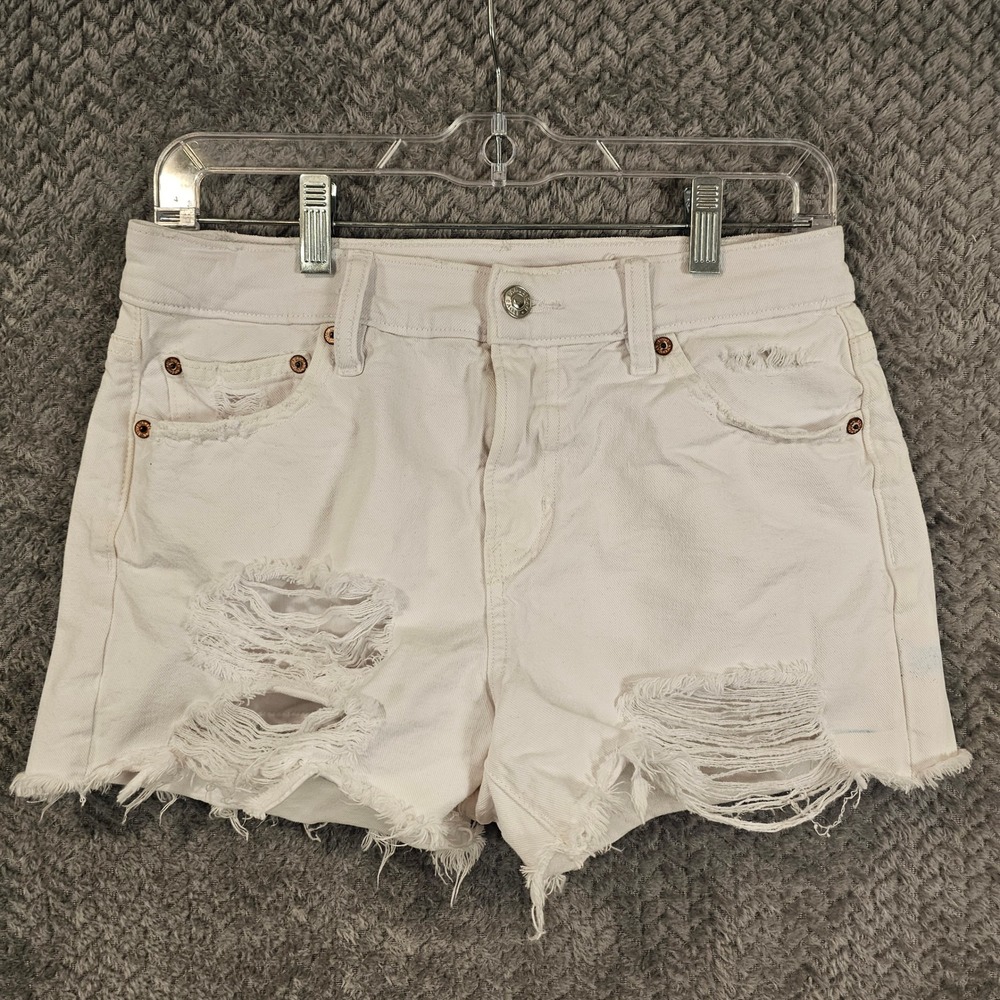 American Eagle 90s Boyfriend White Distressed Denim Shorts Womens Size 4 Frayed